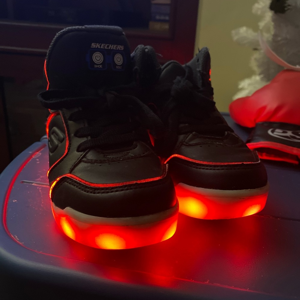 MultiLED light up Sketchers